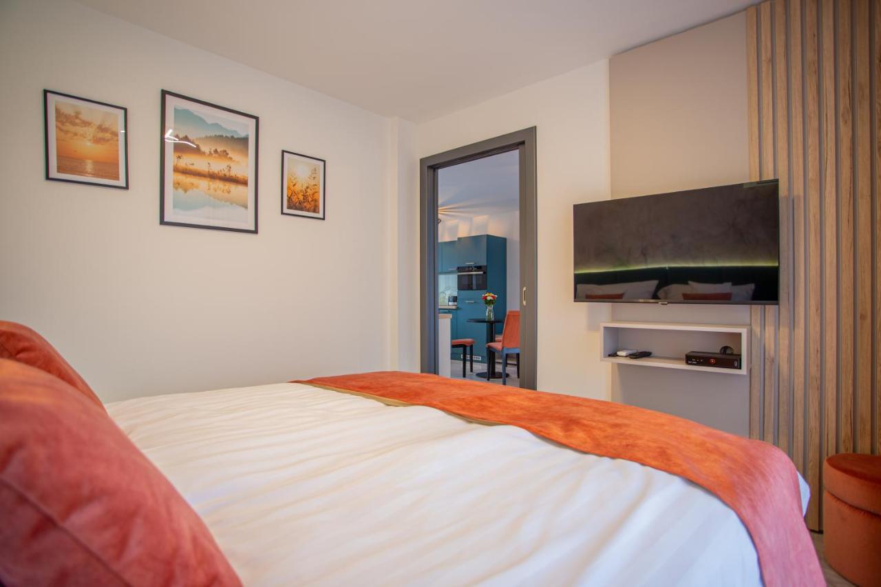 Viktoria Apartman Гюла Екстериор снимка