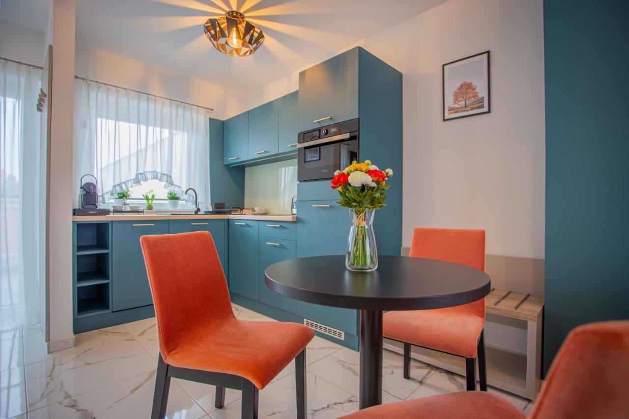 Viktoria Apartman Гюла Екстериор снимка