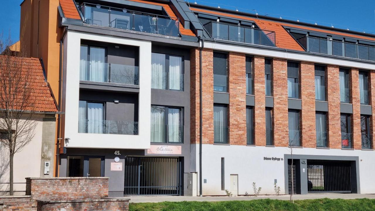 Viktoria Apartman Гюла Екстериор снимка